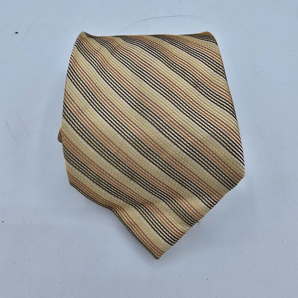 Axcess gold orange geometric Silk tie 59 x 4 Necktie Vintage Menswear Suit